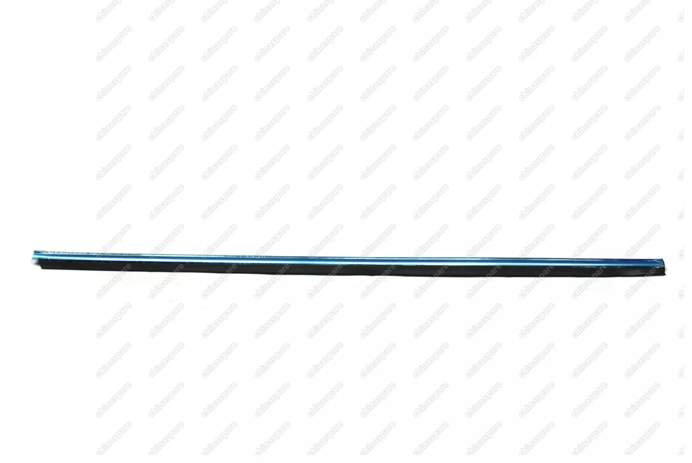 Уплотнитель стекла двери передней левой наружный (бархотка) Chery Tiggo