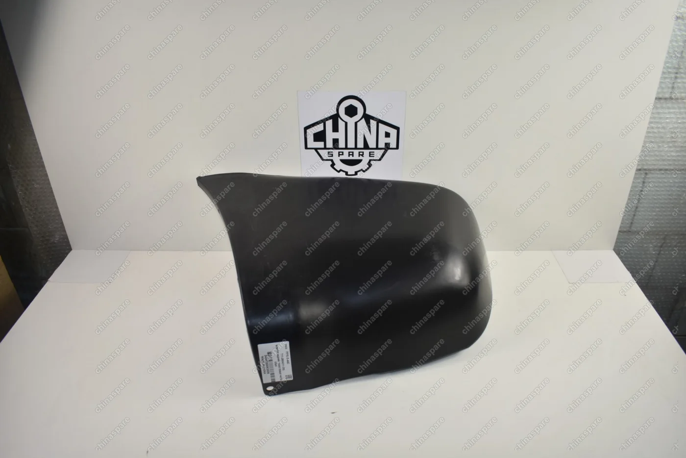 Бампер задний Левая часть Chery Tiggo