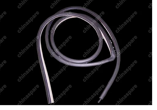 T115402410BA Уплотнитель двери передней левой бежевый Chery Tiggo