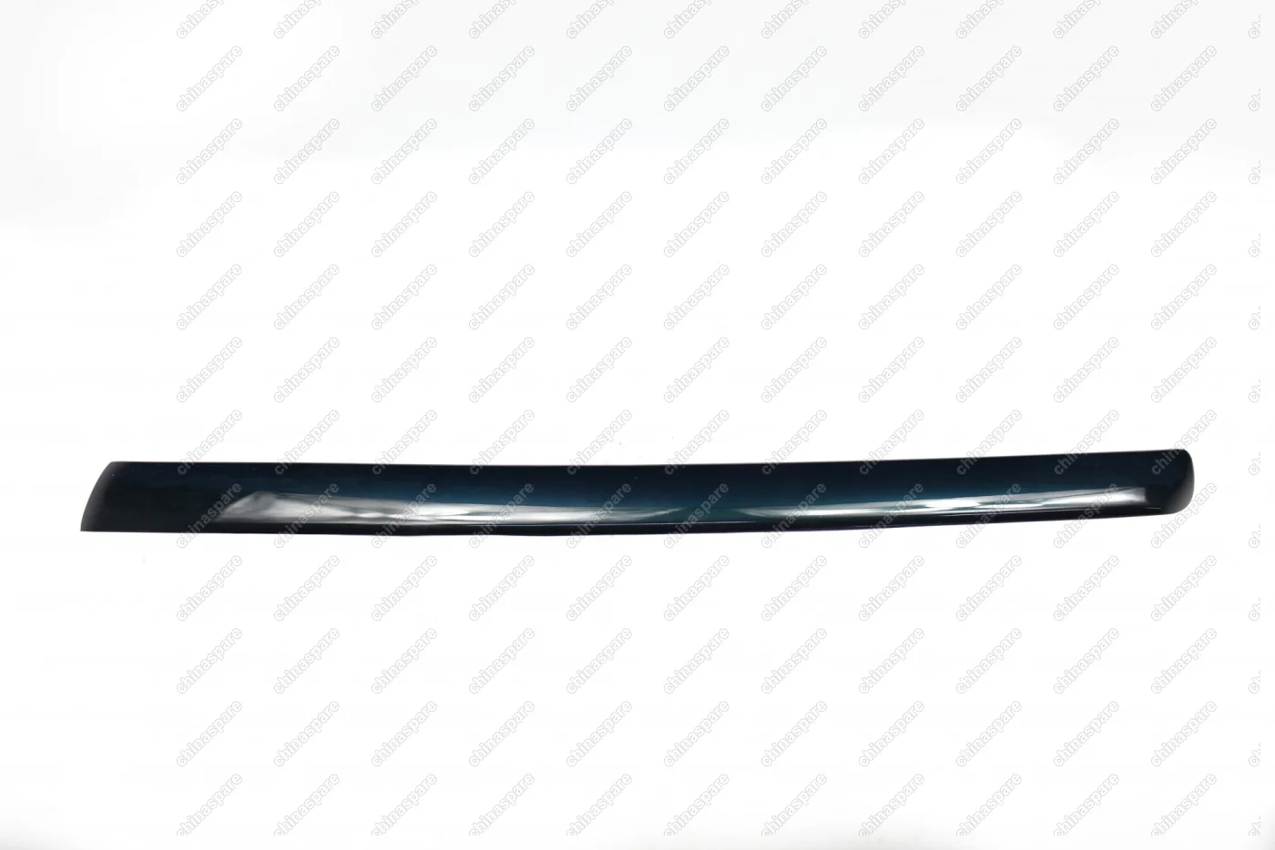 Молдинг двери передней правой Chery Tiggo