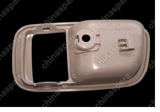 T116105132BJ Накладка ручки внутренней правой светло-бежевая Chery Tiggo