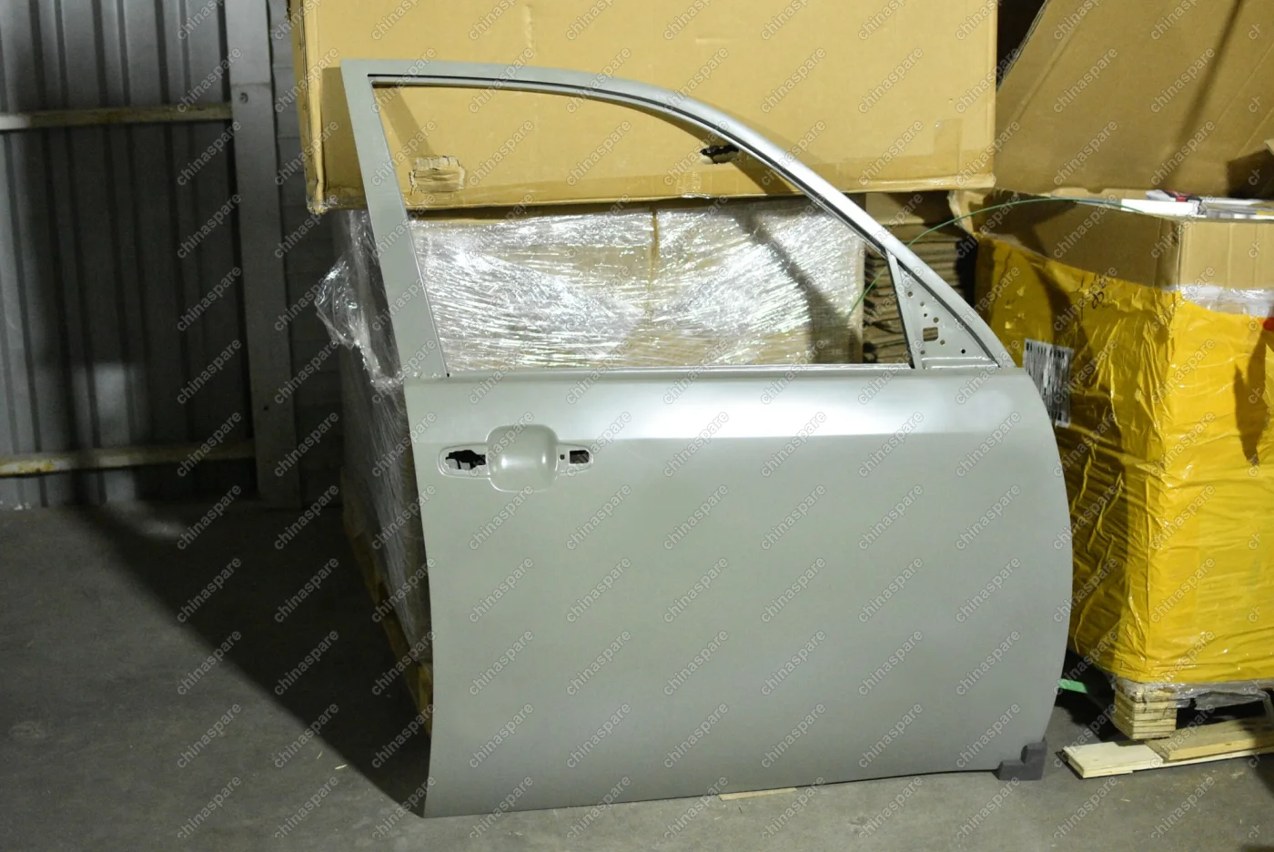 Дверь передняя правая Chery Tiggo