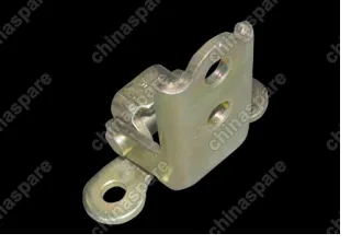 Петля двери передней правой верхняя Chery Tiggo