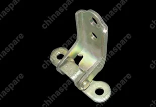 Петля двери передней правой верхняя Chery Tiggo