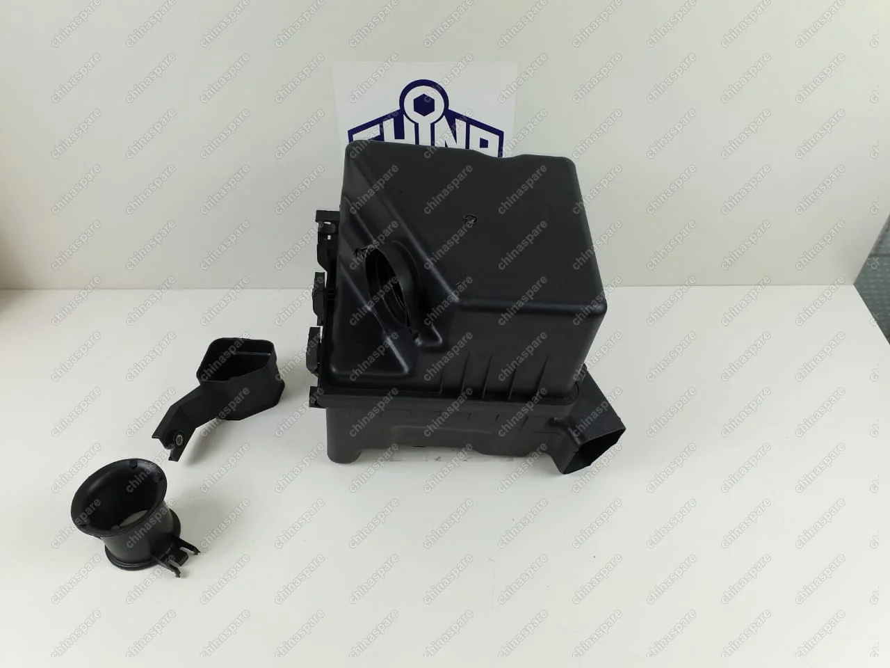 Корпус воздушного фильтра Chery Tiggo