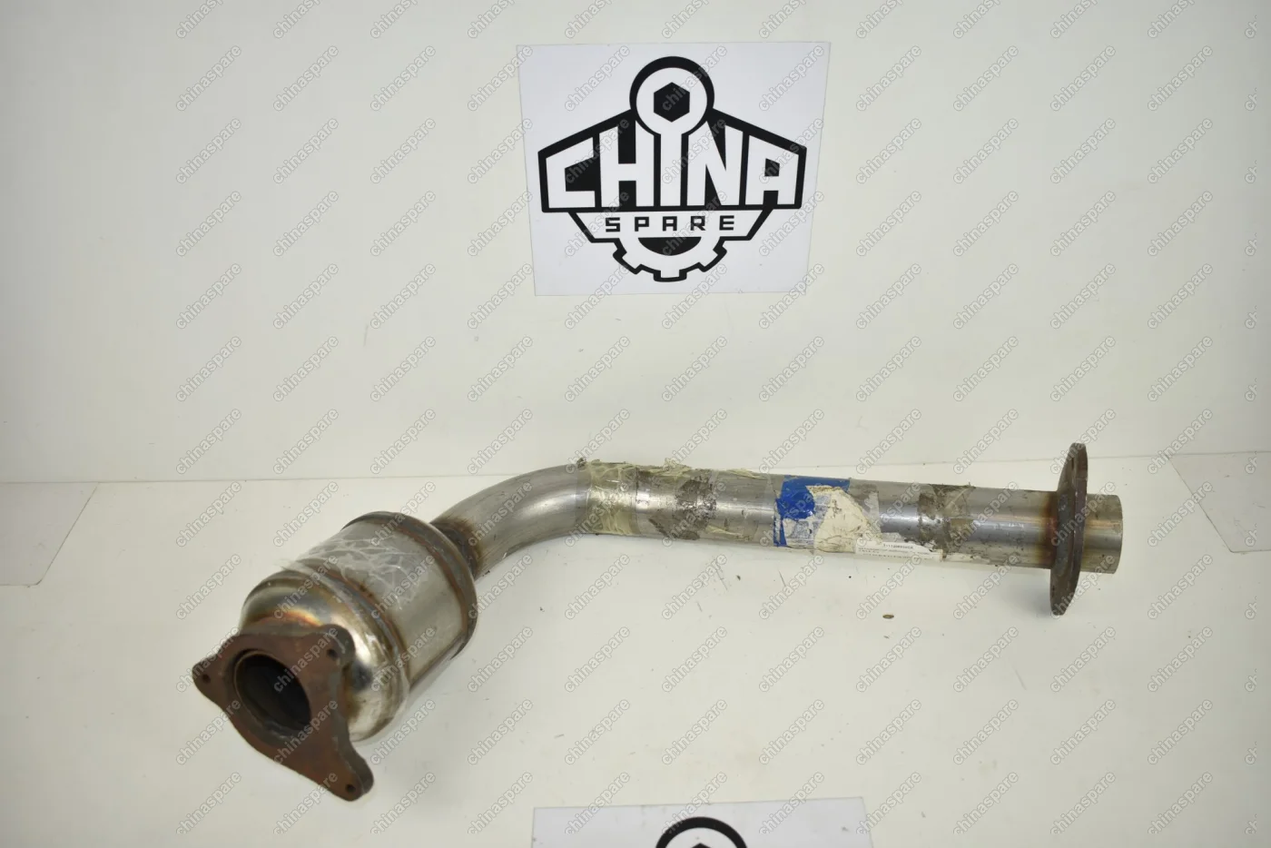 Катализатор верхний с отверстием под датчик (Евро-3) Chery Tiggo 1,6/1,8