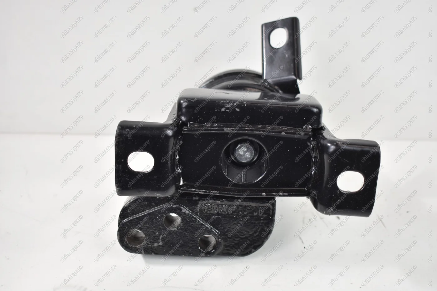 Опора двигателя правая Chery Tiggo 1,6-1,8