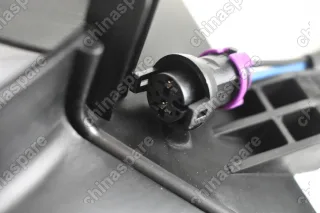 Вентилятор охлаждения двигателя Правый Вторичный Chery Tiggo