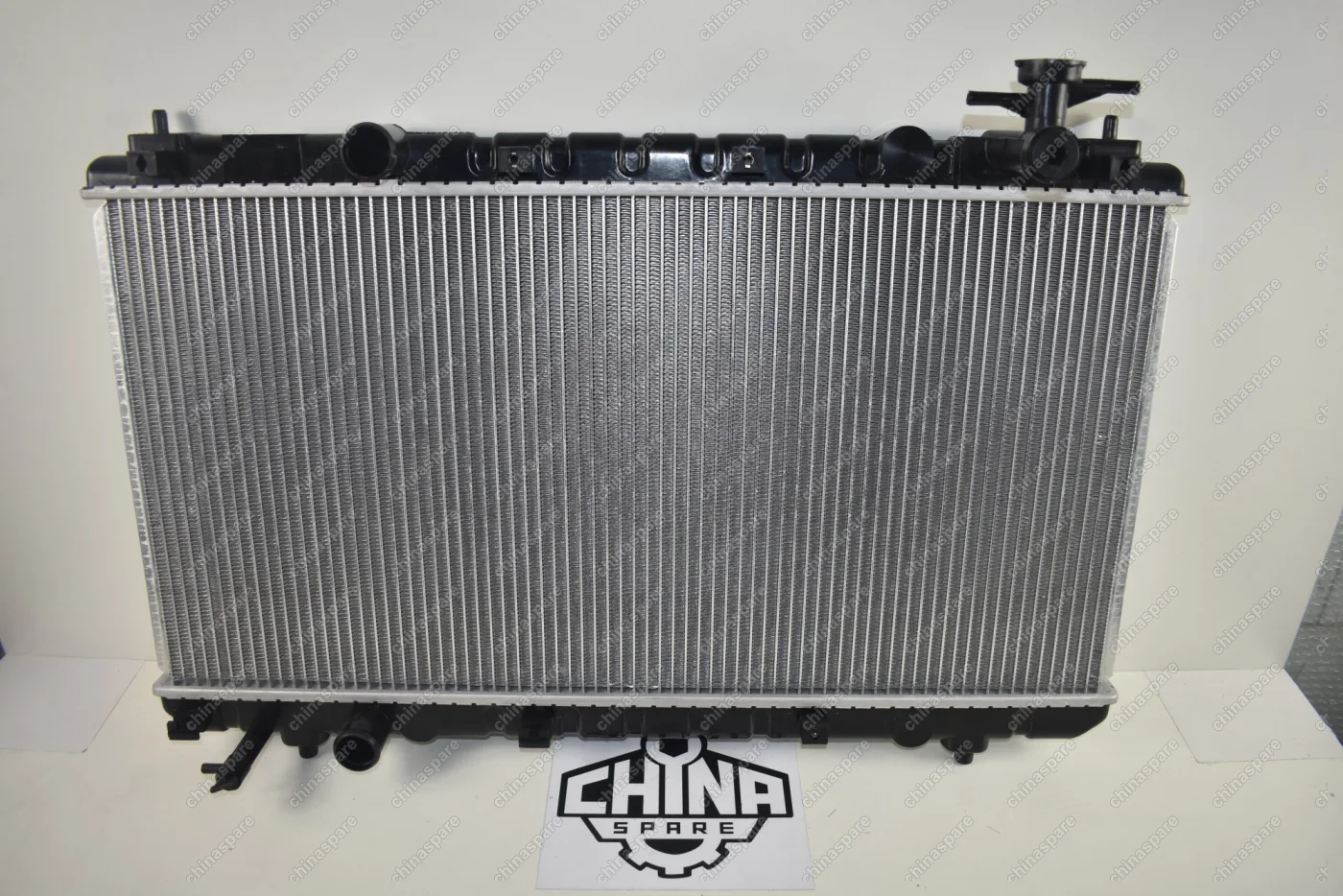 Радиатор охлаждения двигателя Chery Tiggo 2,0 МКПП / Tiggo FL 1,6 / 2,0 АКПП