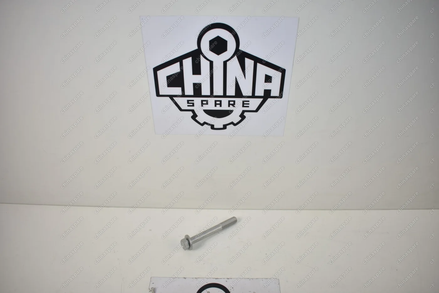 Болт развал-схождения на продольный рычаг (109 мм) Chery Tiggo