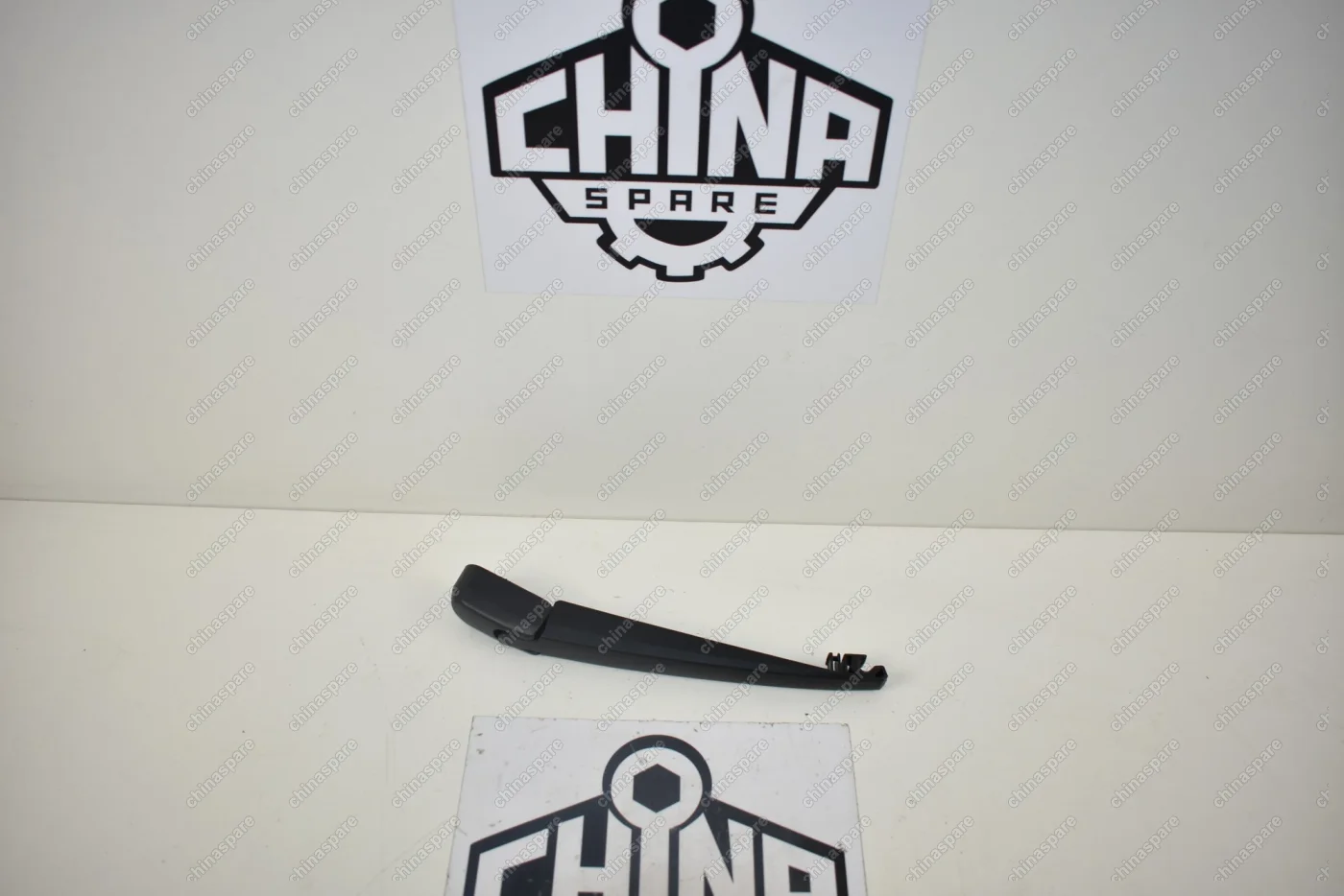 Поводок стеклоочистителя задний Chery Tiggo