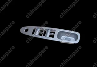 Накладка двери левой передней (блок управления стеклоподъемников) Chery Tiggo