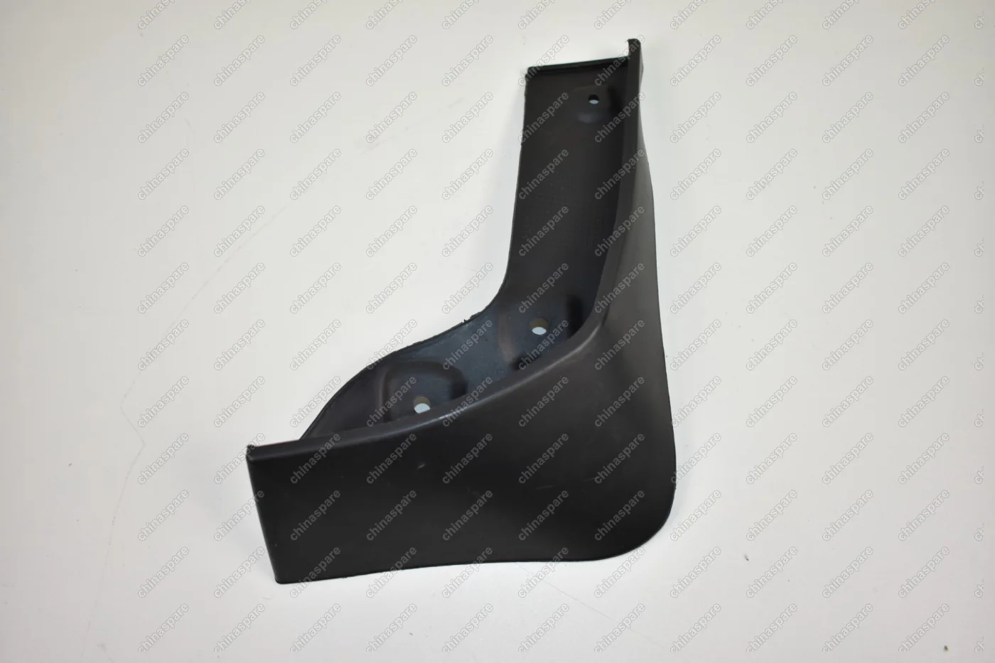 Брызговик задний правый Chery Very