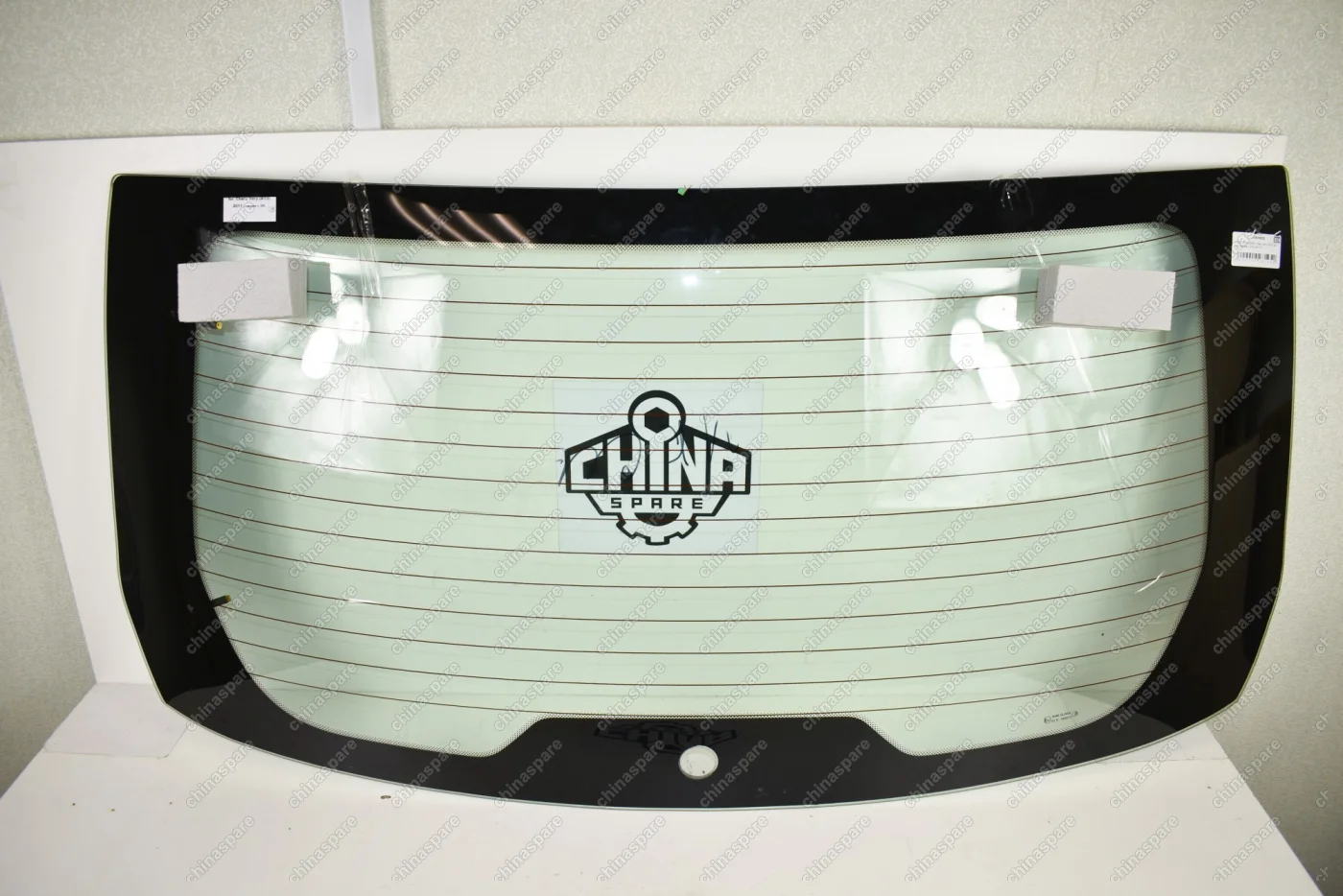 Стекло заднее 5D (с отверстием под щетку стеклоочистителя) Chery Very