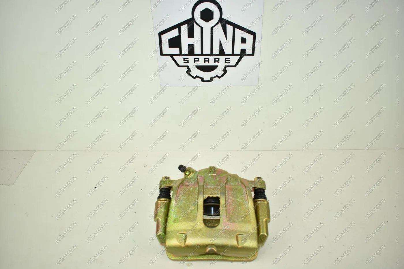 Суппорт тормозной передний правый Chery Bonus, Very