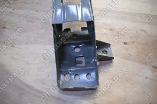 Усилитель заднего бампера FAW Besturn B50