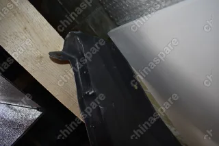 Локер передний правый FAW Besturn B50