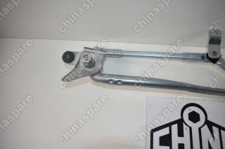 Трапеция стеклоочистителя (Без мотора) FAW Besturn B50