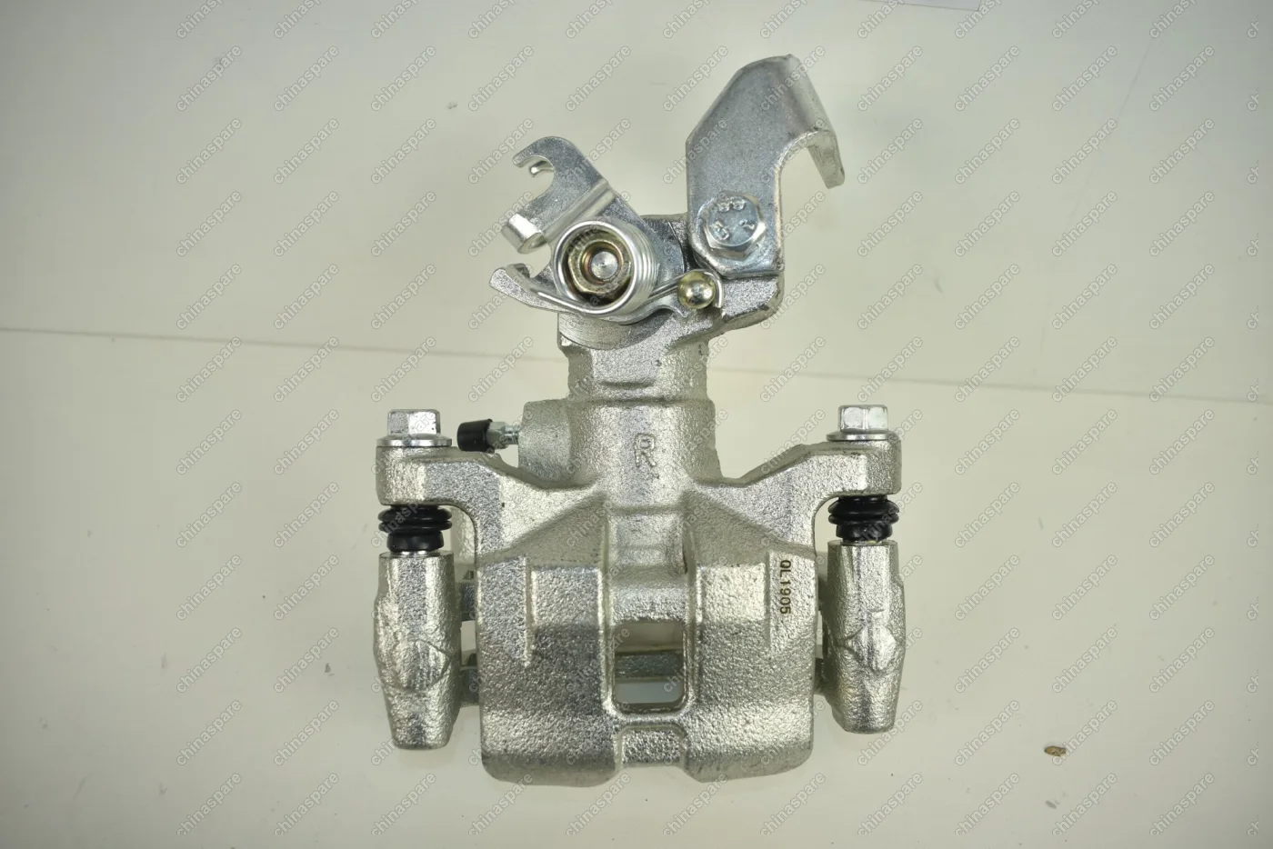 Суппорт тормозной задний правый FAW Besturn B50