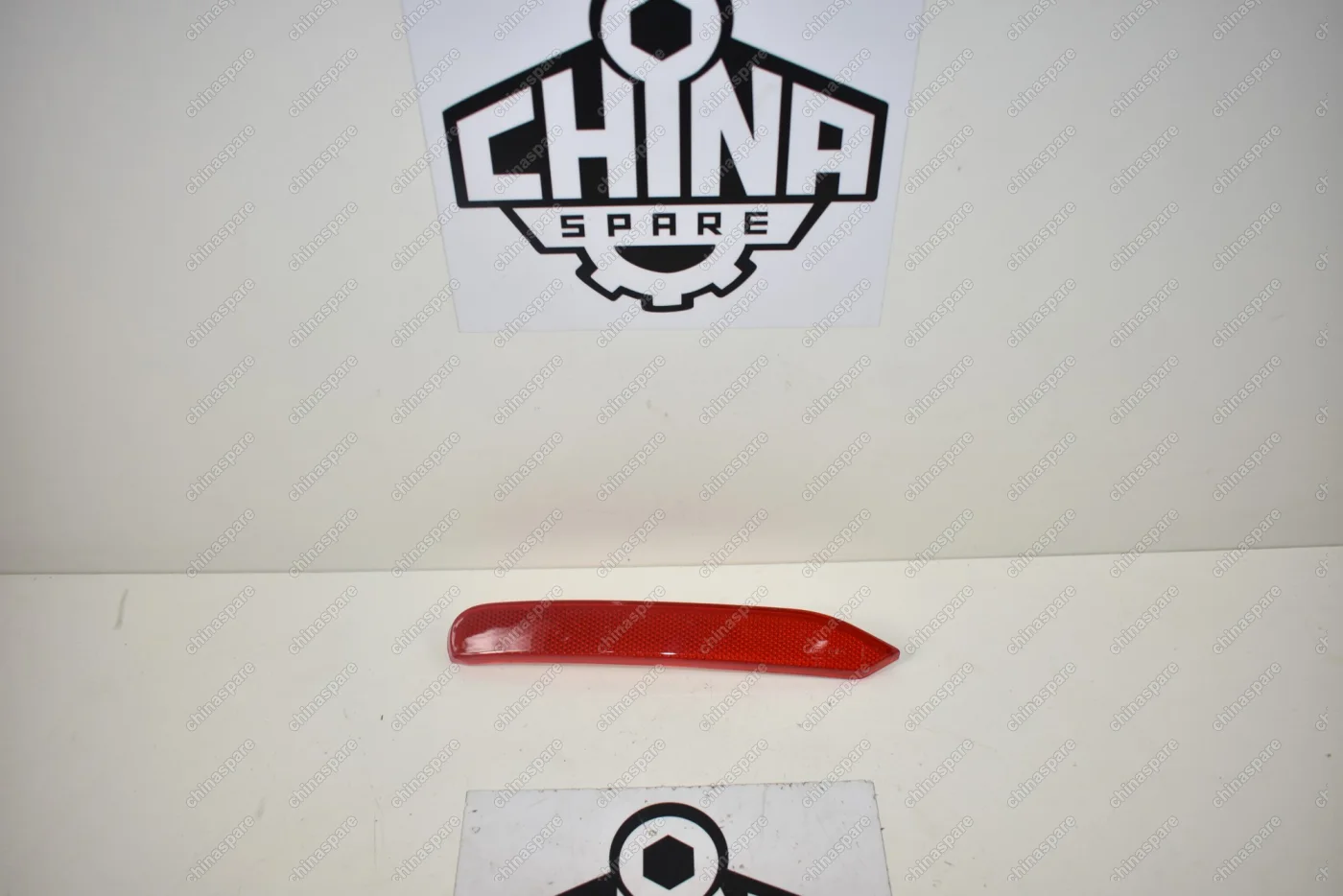 Отражатель Заднего Бампера Левый FAW V5