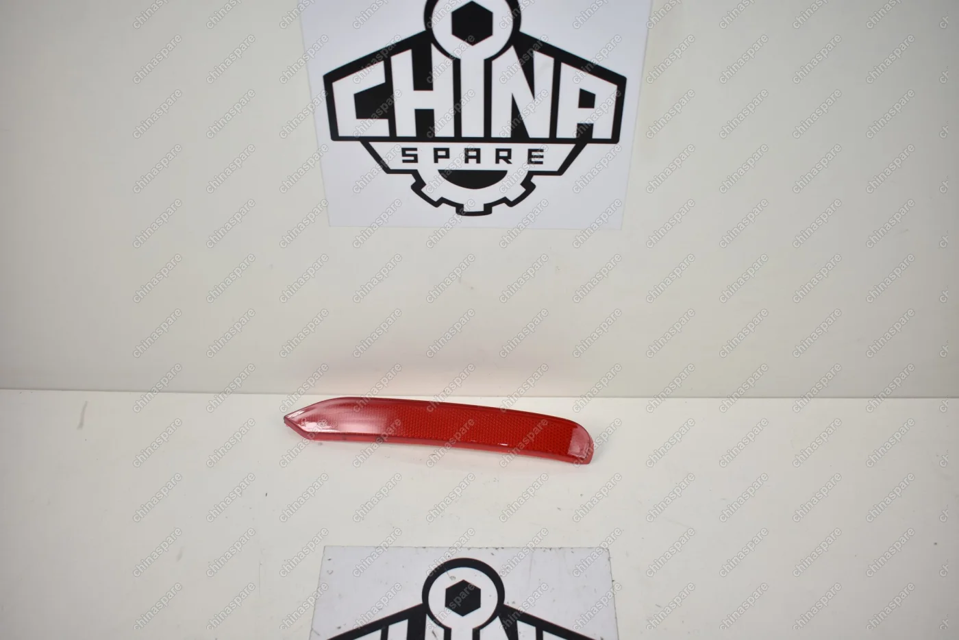 Отражатель Заднего Бампера Правый FAW V5