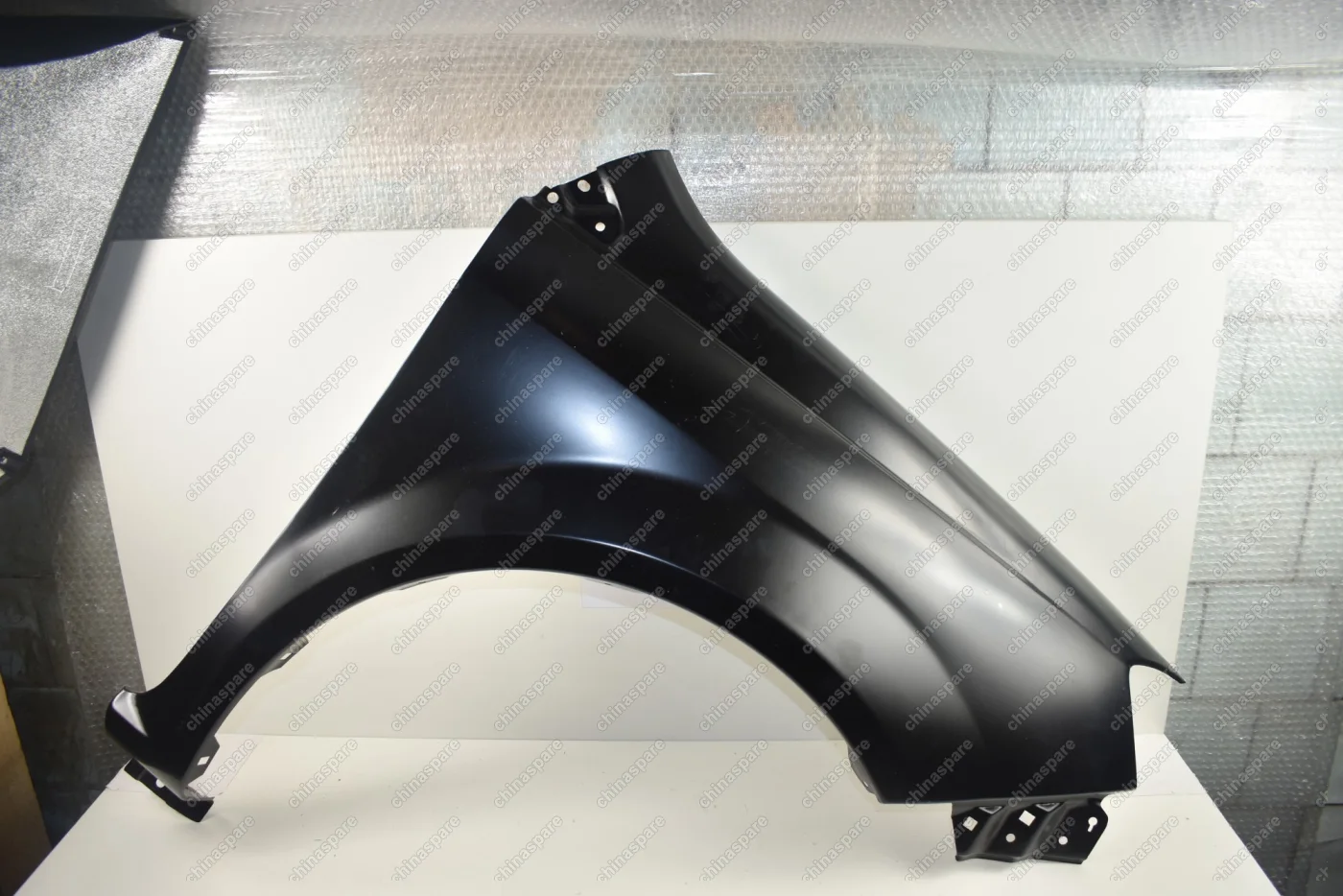 Крыло переднее правое FAW V5