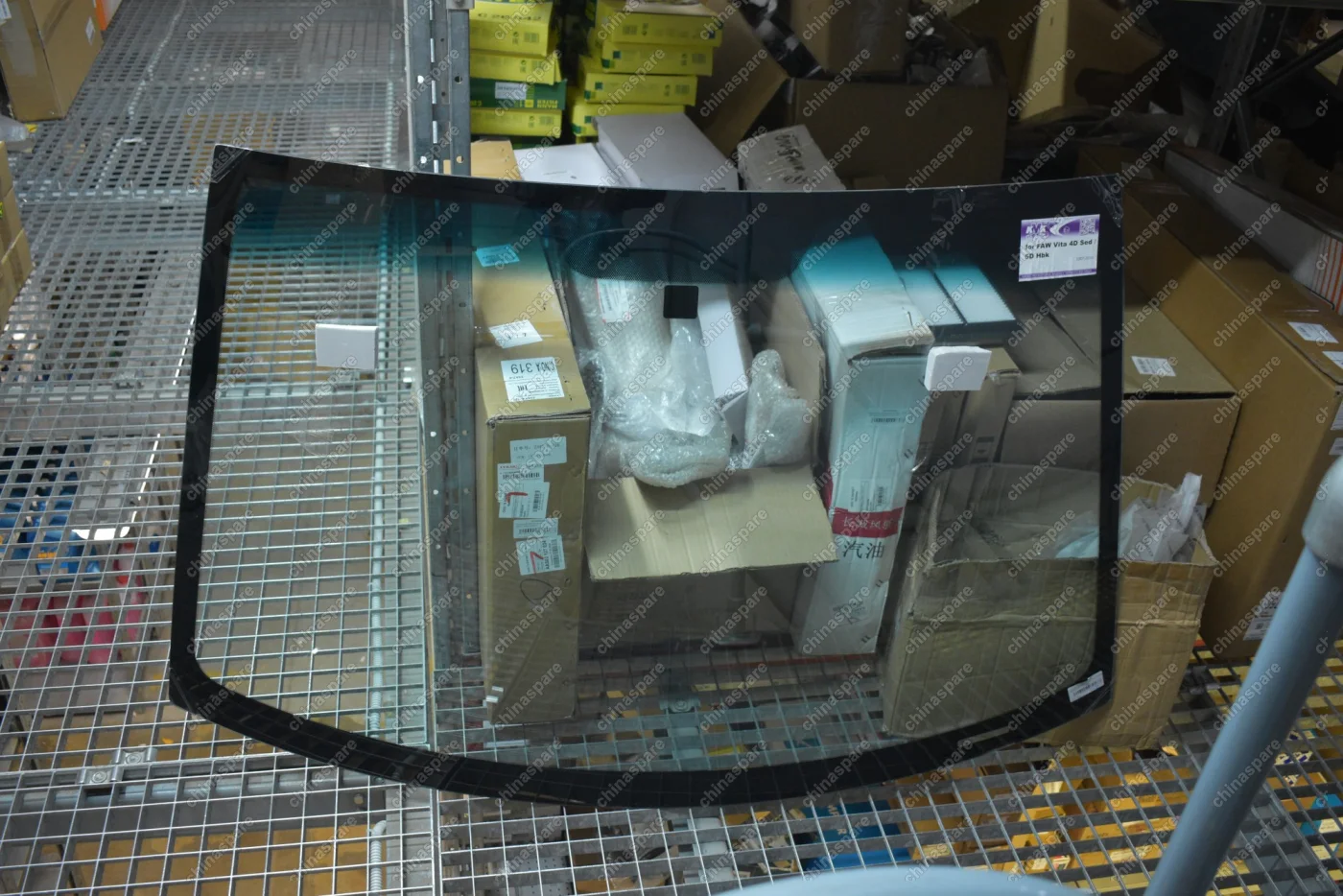 Стекло лобовое FAW V5