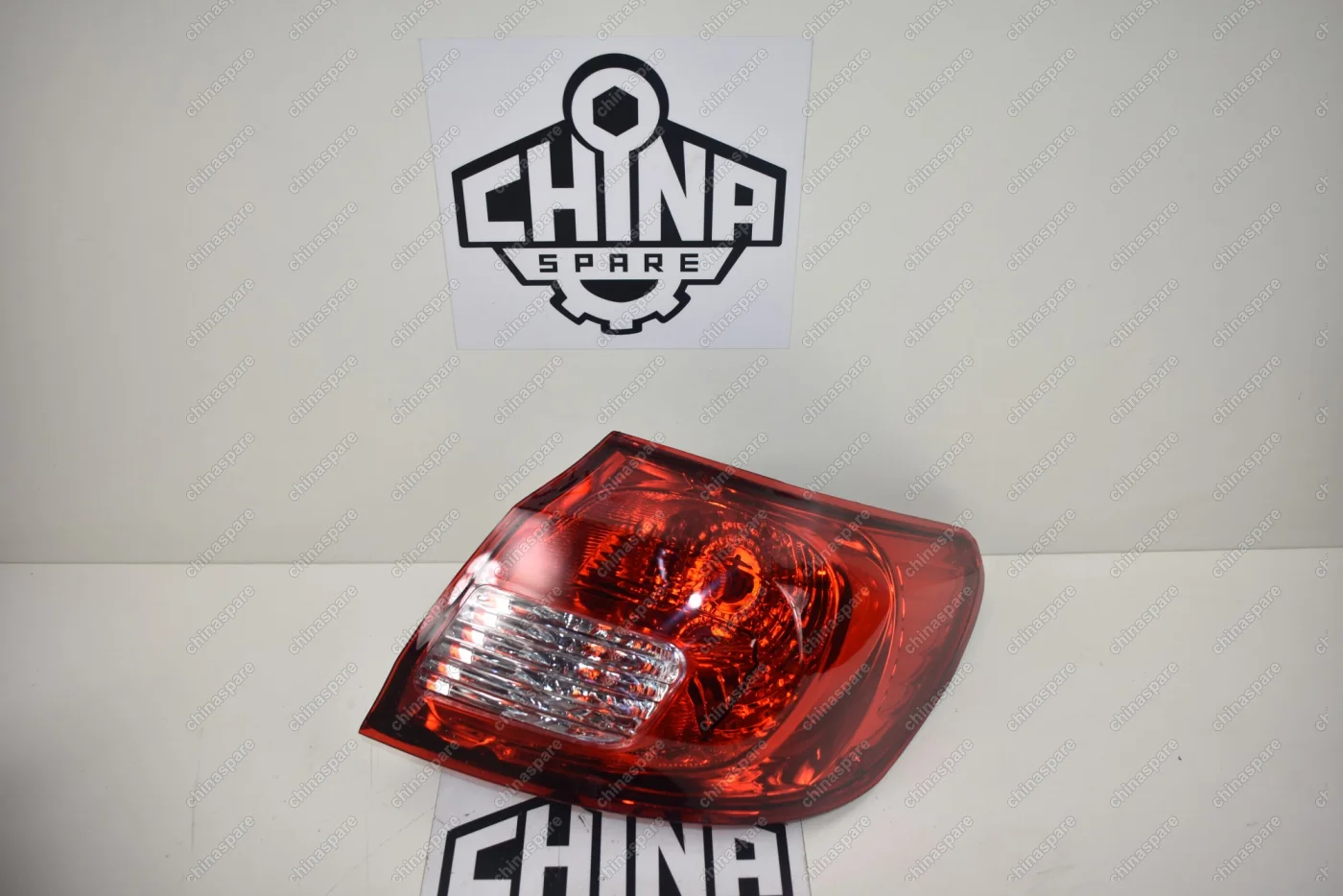 Фонарь правый (На крыло) FAW V5