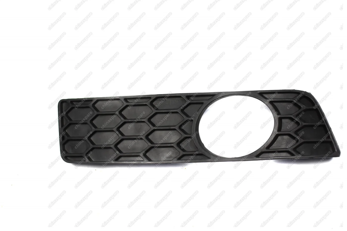 Решетка бампера правая FAW Vita