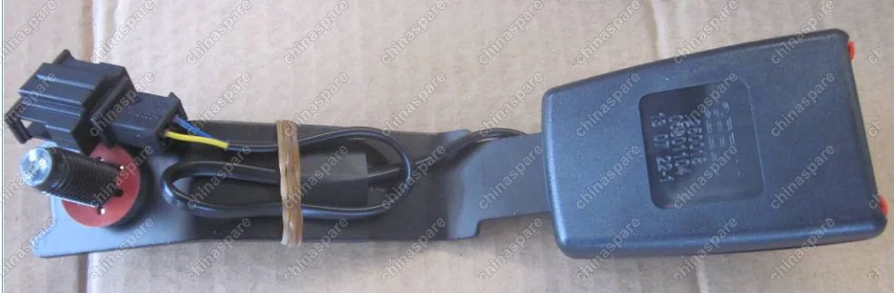 106800110450669 Замок ремня безоп передний правый (черный) Geely Emgrand EC7