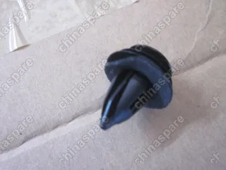 JQ690E8200601 Клипса Geely Emgrand EC7