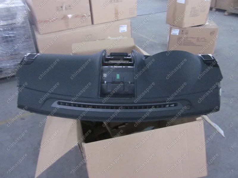 106800232100669 Корпус панели приборов (lux) Geely Emgrand EC7