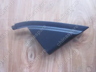 106800268400669 Накладка угловая передней правой двери (черный) Geely Emgrand EC7