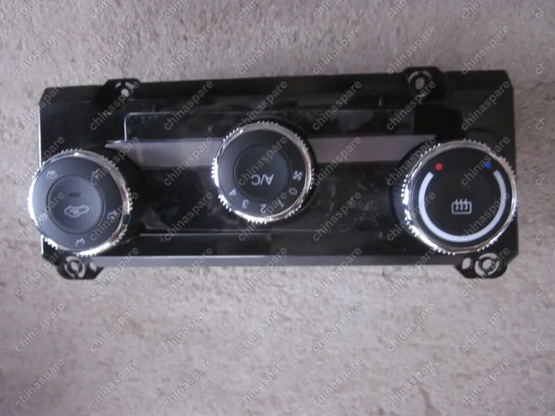 1067003905 Панель управления кондиционером Geely Emgrand EC7