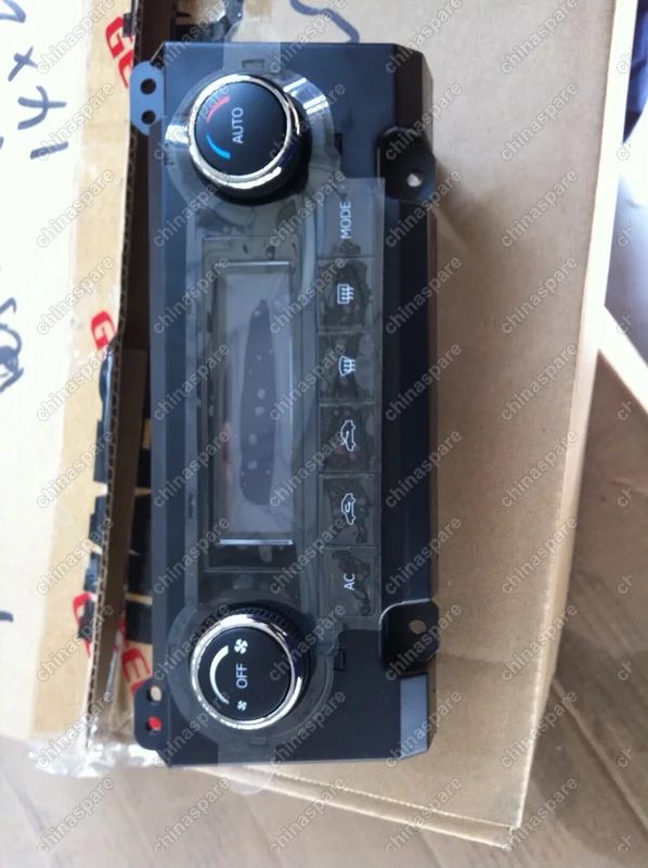 1067003647 Панель управления кондиционером Geely Emgrand EC7