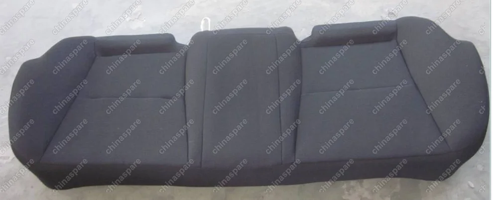 106800116900669 Подушка заднего сиденья (черный) Geely Emgrand EC7
