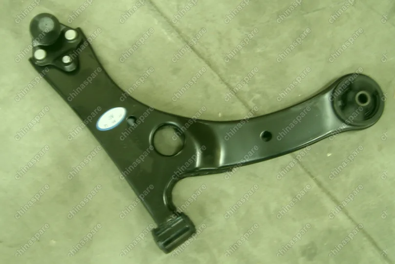 Рычаг правый Geely Emgrand EC7