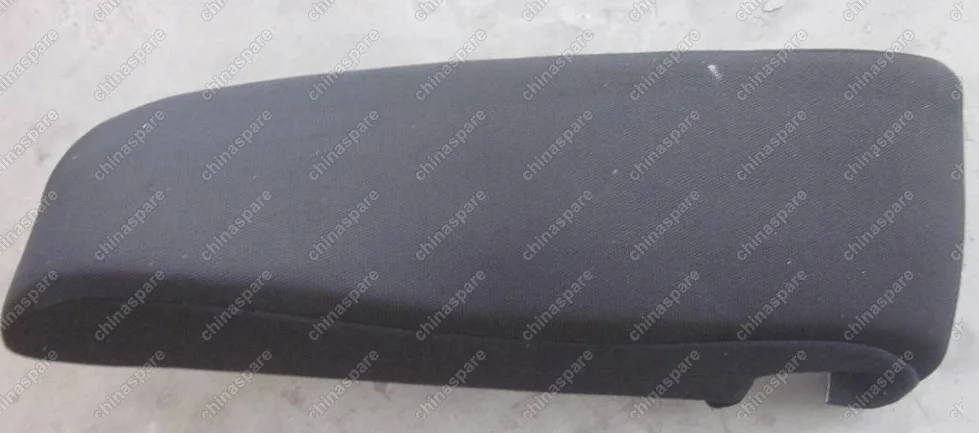 106800110900669 Спинка сиденья боковая задняя левая Geely Emgrand EC7