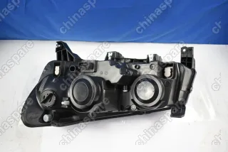 Фара передняя правая Geely Emgrand EC7