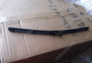 Щетка стеклоочистителя правая Geely Emgrand EC7