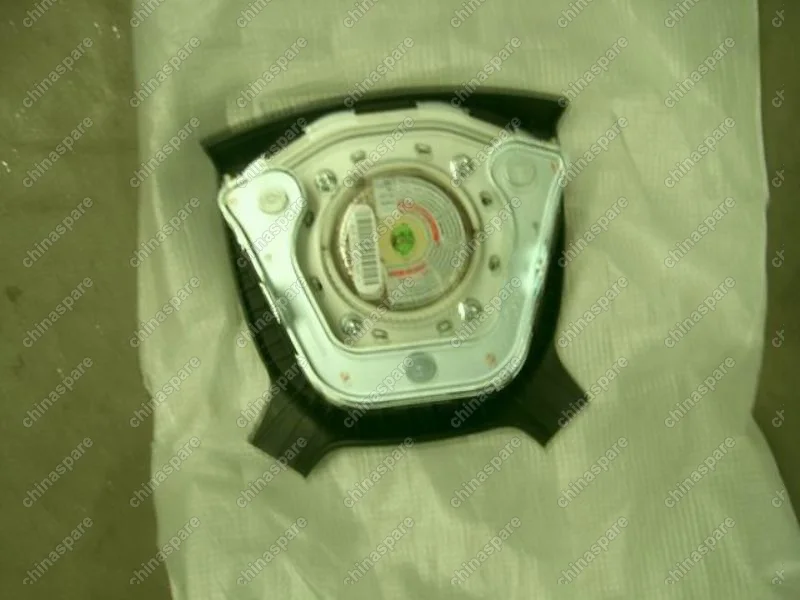 Подушка безопасности водителя Geely Emgrand EC7