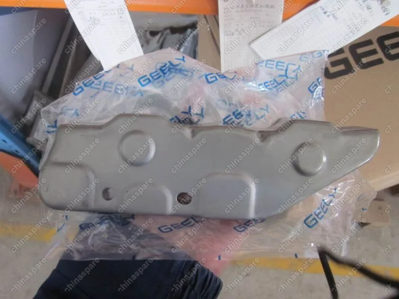106200248902 Кронштейн передней стойки правый Geely Emgrand EC7