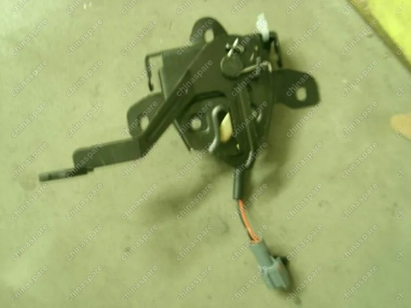 Замок капота Geely Emgrand EC7