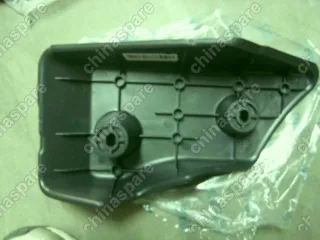 1068001346 Подставка под ногу Geely Emgrand EC7