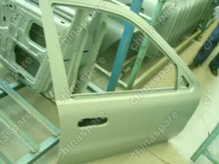 Дверь передняя правая Geely Emgrand EC7