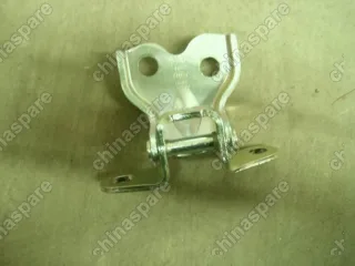 1062002722 Петля нижней передней правой двери Geely Emgrand EC7