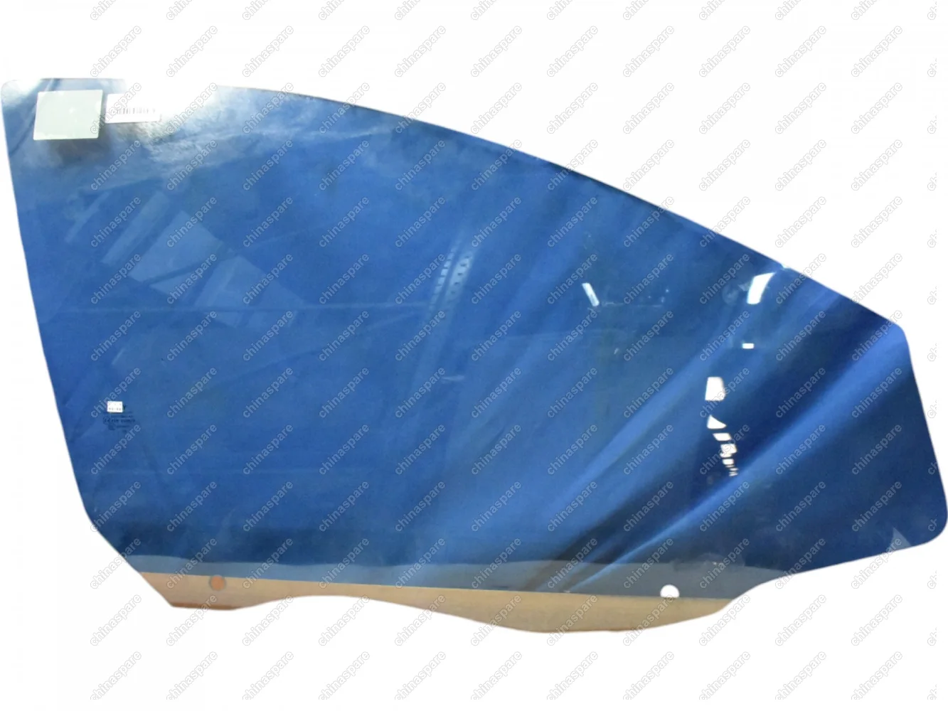 Стекло двери передней правой Geely Emgrand EC7