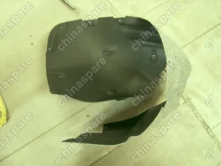 Подкрылок передний правый Geely Emgrand EC7