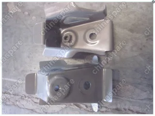 106200220402 Кронштейн сиденья переднего правого Geely Emgrand EC7