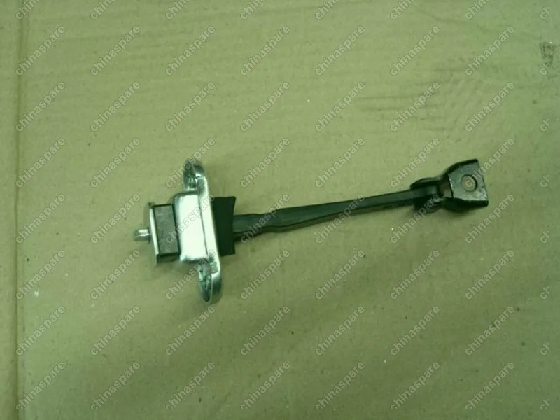 1068002104 Ограничитель задней двери Geely Emgrand EC7
